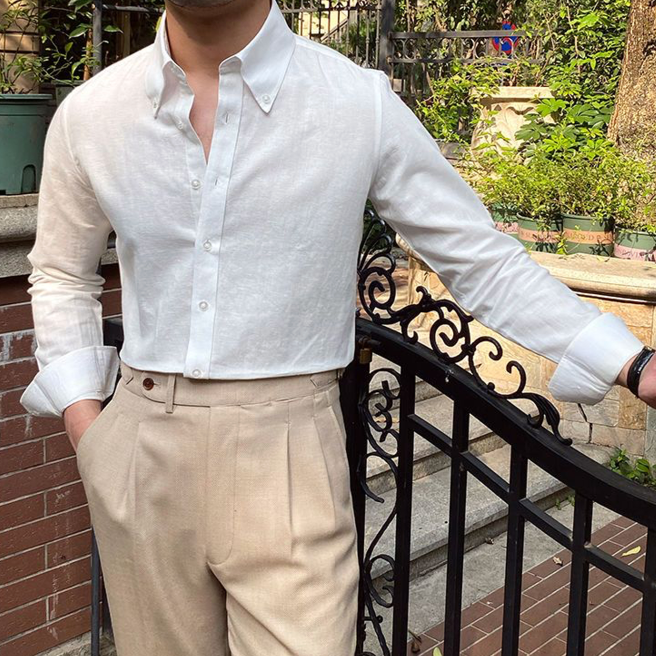 OLD MONEY Classic Shirt